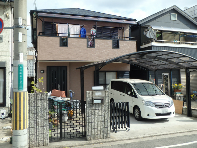 堺市堺区にてサイディングの外壁塗装と屋根の遮熱塗装でご満足のお声です