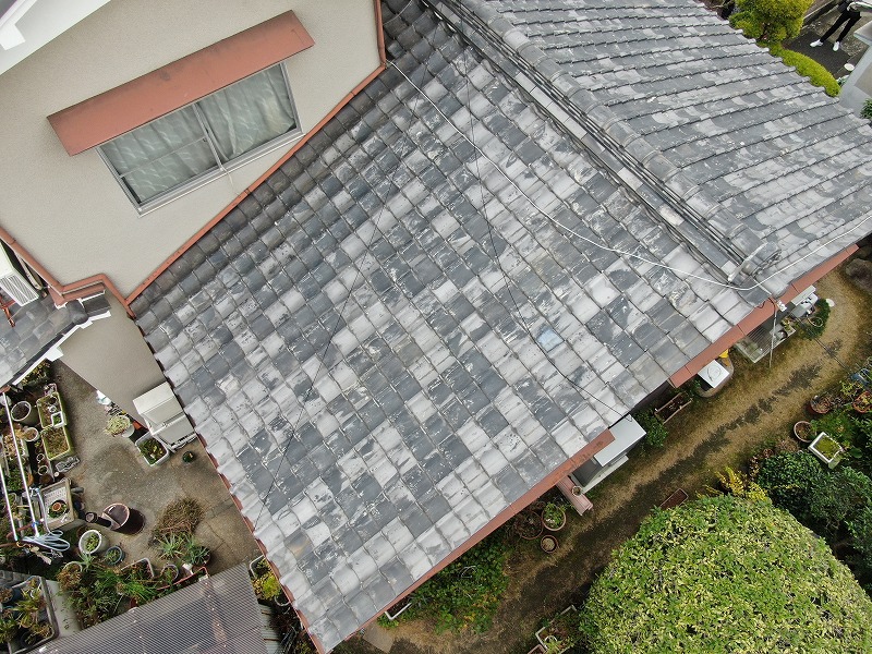 柏原市　台風等の吹降りの雨の時に雨漏りする日本瓦の屋根の点検