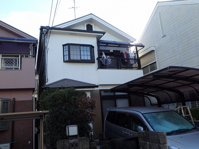 藤井寺市にて外壁塗装・屋根遮熱塗装・その他工事を行った事例