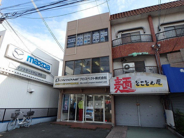 堺市にて貸ビル店舗外壁塗装・屋根遮熱塗装工事